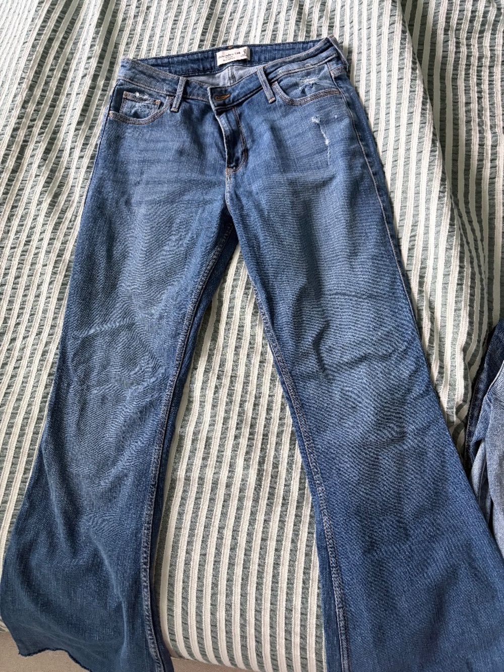 Women’s Abercrombie Jeans